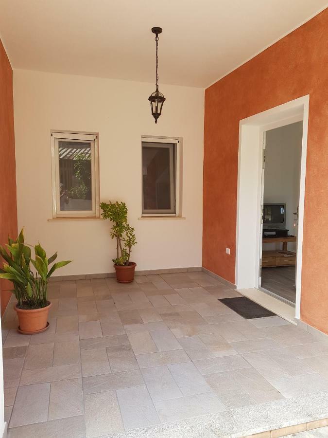 Il Cortile Βίλα Domus De Maria Εξωτερικό φωτογραφία